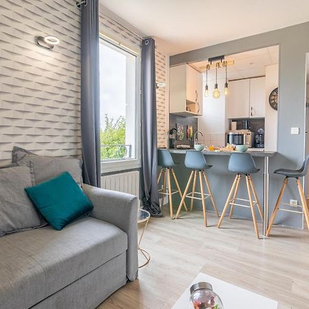 Lys - 7 Min Des Parcs Walt Disney- Parfait Pour Les Familles- Arrivee Autonome - Parking & Wifi Gratuit 马尼库尔勒翁格尔 外观 照片
