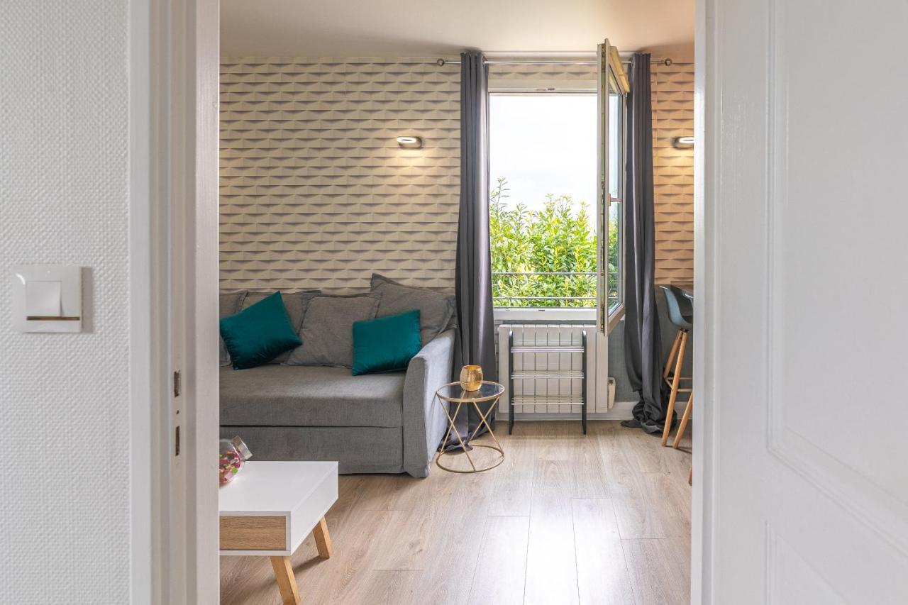 Lys - 7 Min Des Parcs Walt Disney- Parfait Pour Les Familles- Arrivee Autonome - Parking & Wifi Gratuit 马尼库尔勒翁格尔 外观 照片